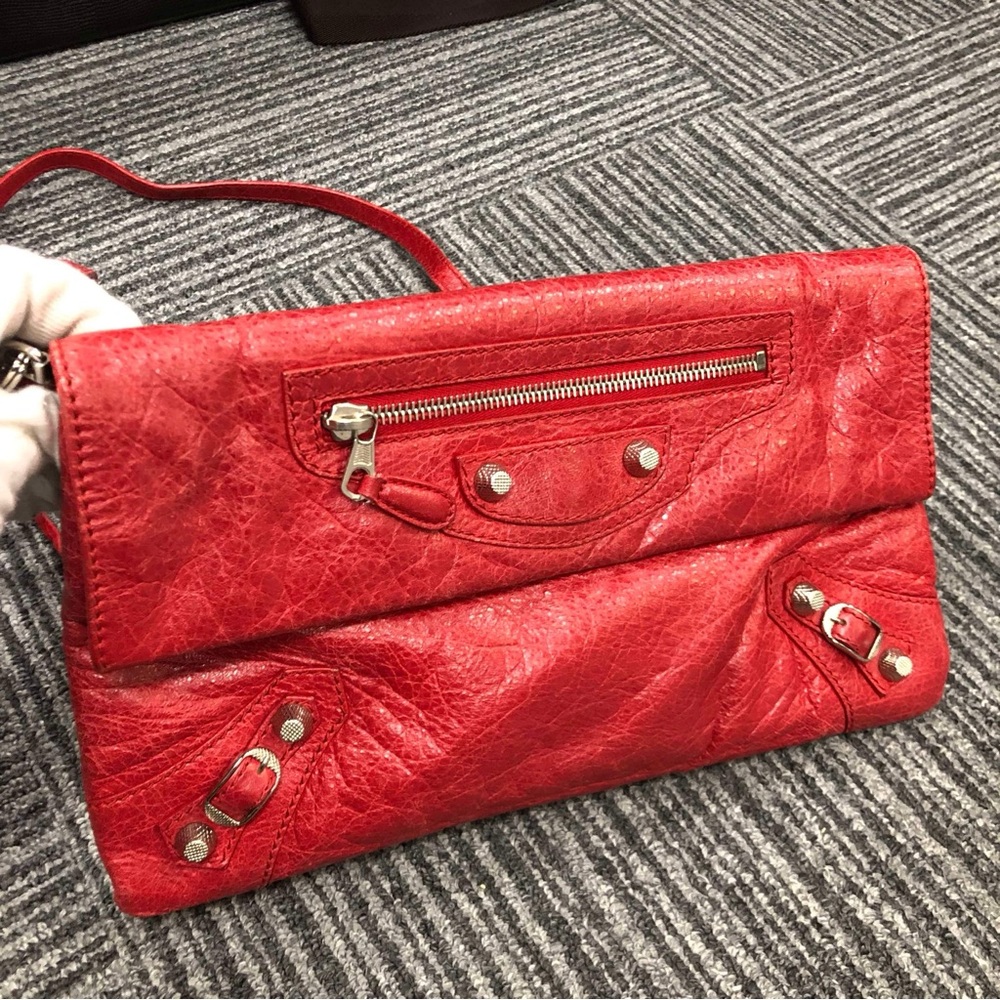Balenciaga Rouge Cardinal Lambskin Leather Silver Envelope Clutch. - Picture 2 of 16